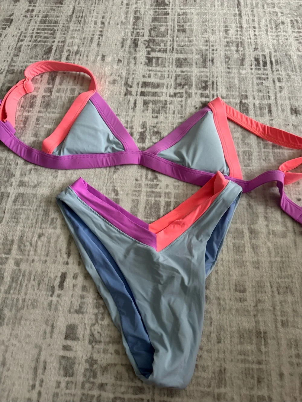 OneOne Swimwear SET
Bikini Kailua Kameron Jesse
Blue Purple - Picture 6 of 9